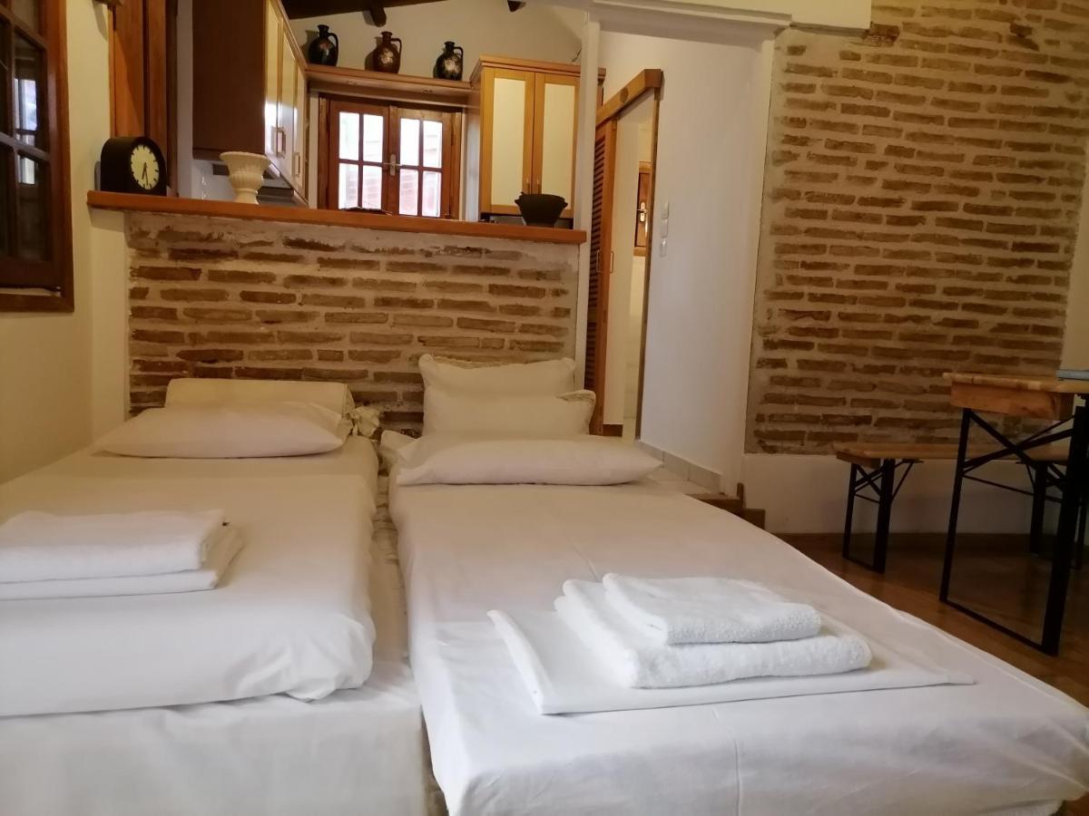 Luxurious Villa At Mets Athena Bagian luar foto