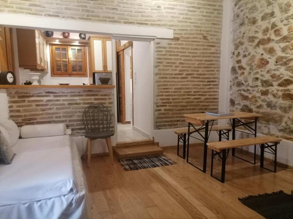 Luxurious Villa At Mets Athena Bagian luar foto