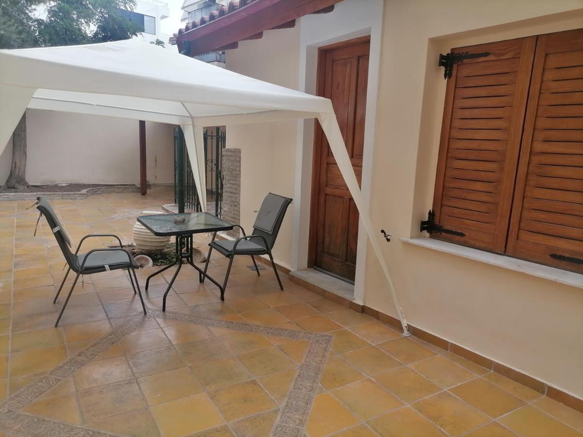 Luxurious Villa At Mets Athena Bagian luar foto
