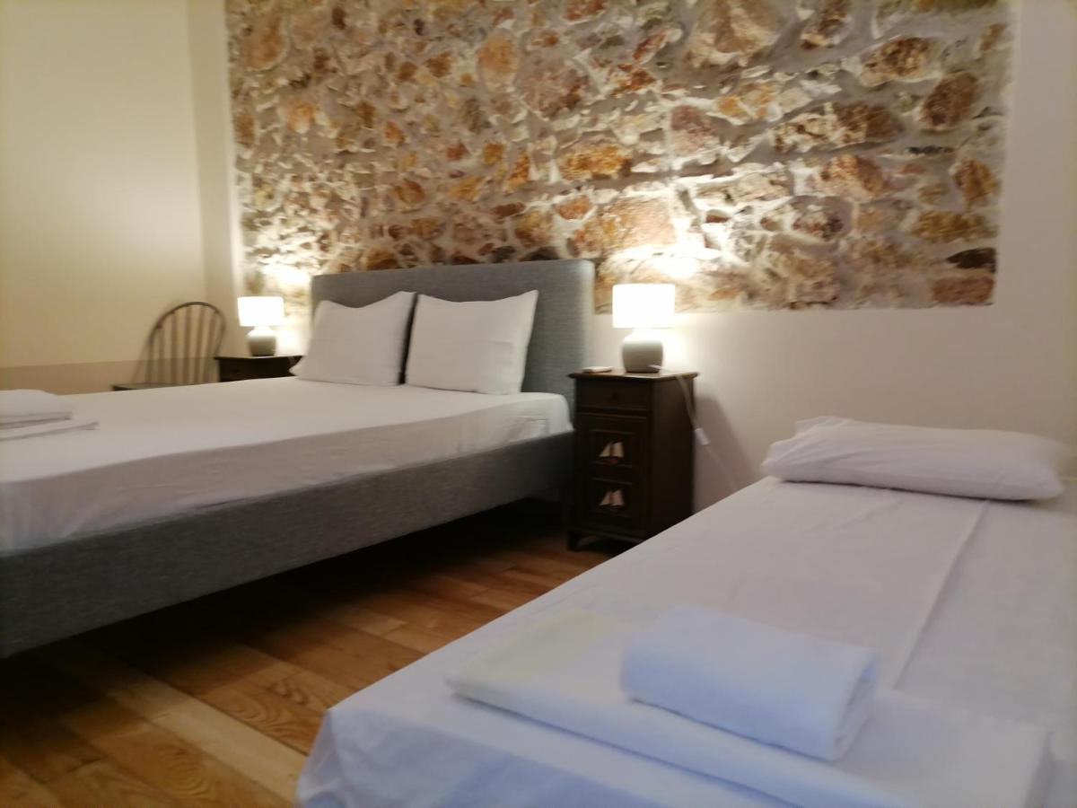 Luxurious Villa At Mets Athena Bagian luar foto