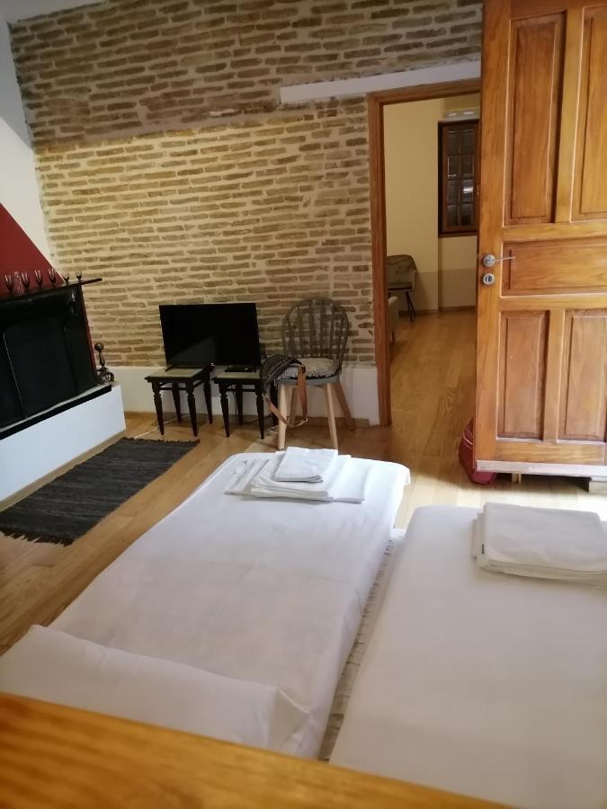 Luxurious Villa At Mets Athena Bagian luar foto